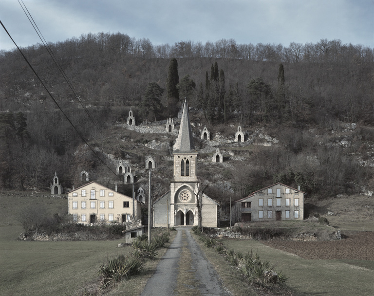 Olivier Riquet - Ruins I - Église de Raynaude et son calvaire, Le Mas-d'Azil, Ariège, France
