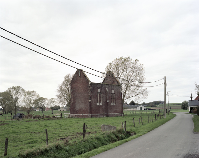 Olivier Riquet - Ruins I - Ruïne van De Nieuwe Sint-Annakapel, Dentergem, Flandre, Belgique