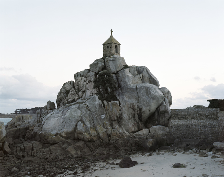 Olivier Riquet - Ruins I - La sentinelle, Port-Blanc, Côtes-d'Armor, France