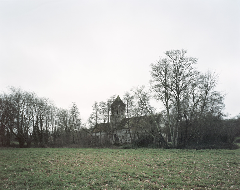 Olivier Riquet - Ruins I - Ancienne église Saint-Pierre, Thaon, Calvados, France